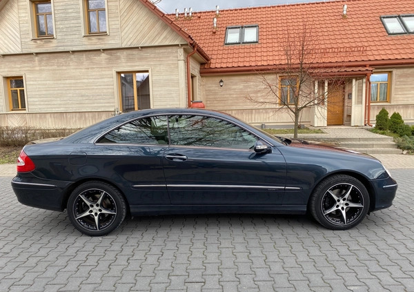 Mercedes-Benz CLK cena 22900 przebieg: 207000, rok produkcji 2002 z Białystok małe 121